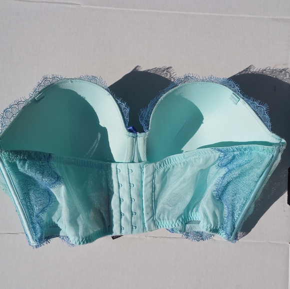 Wacoal/Victoria's Secret bra (bundle/all new) - Picture 7 of 9